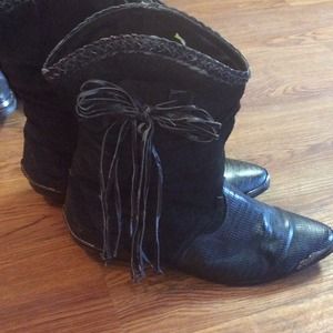 Leather cowboy boots