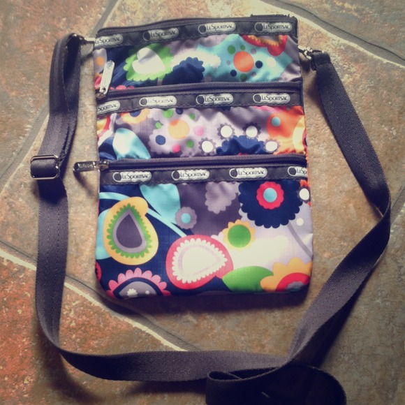 Le Sport Sac kasey bag paisley NWOT