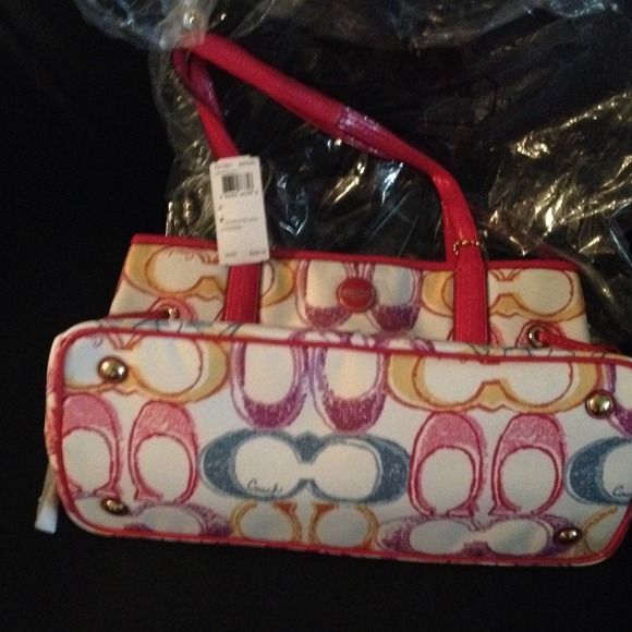 #1-   New Authentic Coach Bag - Picture 4 of 4
