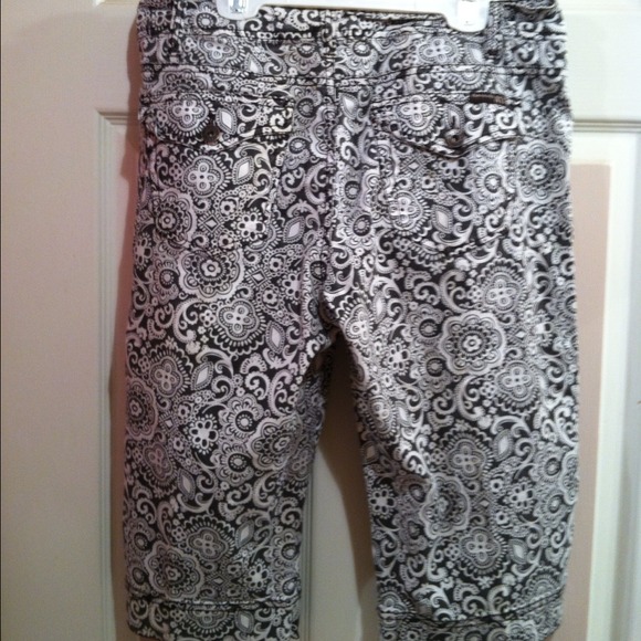 NOT FOR SALE / Bandolier Blu Bermuda Shorts🌼 - Picture 2 of 3