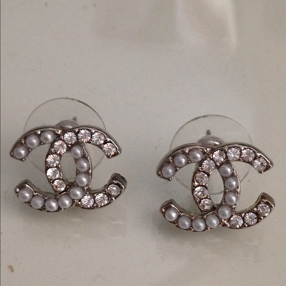 Chanel Earring