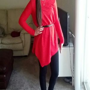 Bundle red tunic and green scarf