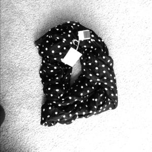 Black and white polka for scarf