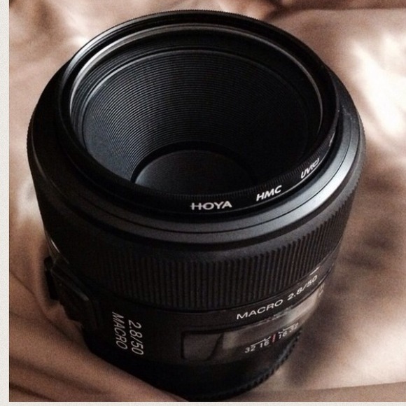 SONY Camera Lens DSLR (portrait lens) - Picture 2 of 4