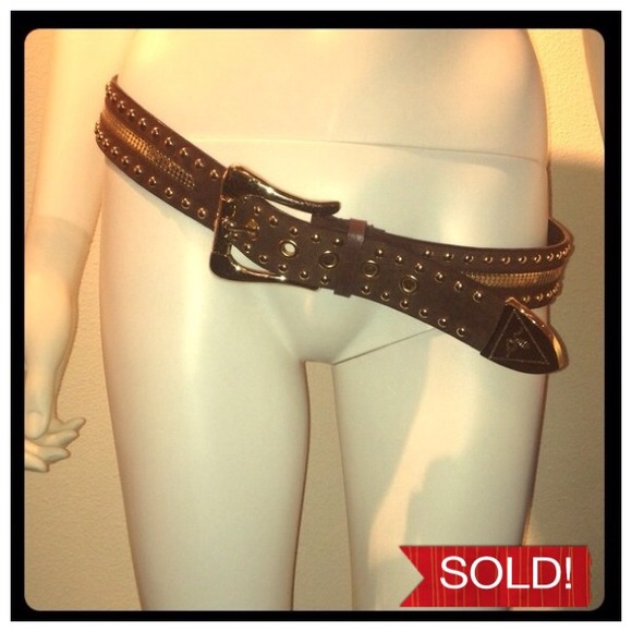 🌟SOLD Guess Embellished Brown Leather Belt L✨