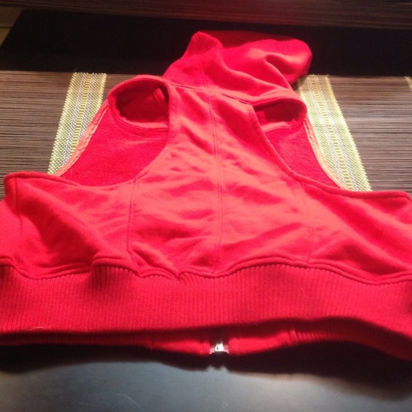 Studded Red Hoodie Crop Top - Picture 4 of 4
