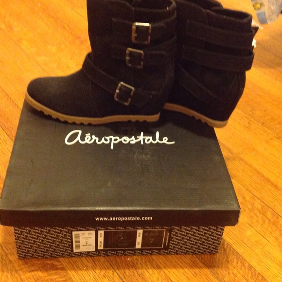 Aeropostale