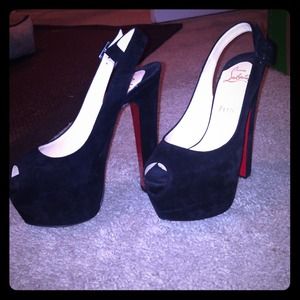 Christian Louboutin Tartarina Suede Slingback pump