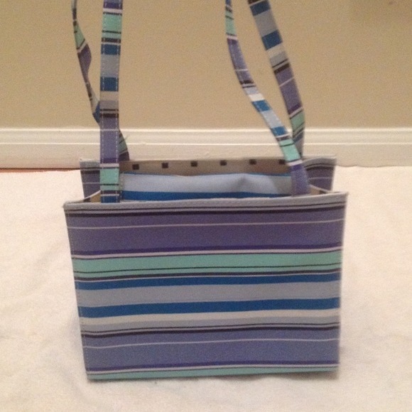 Purse - Picture 1 of 1