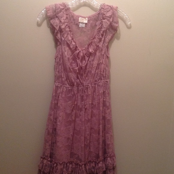 Dress - Picture 1 of 1