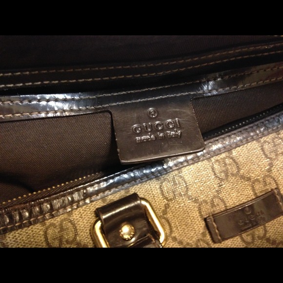 Authentic Gucci handbag❌SOLD❌ - Picture 2 of 4