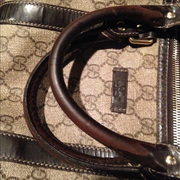 Authentic Gucci handbag❌SOLD❌ - Picture 3 of 4