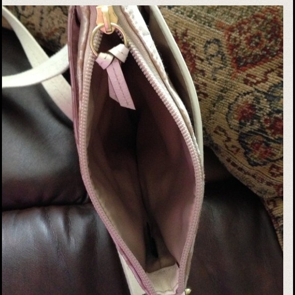 Coach crossbody...📛SOLD📛 - Picture 3 of 3