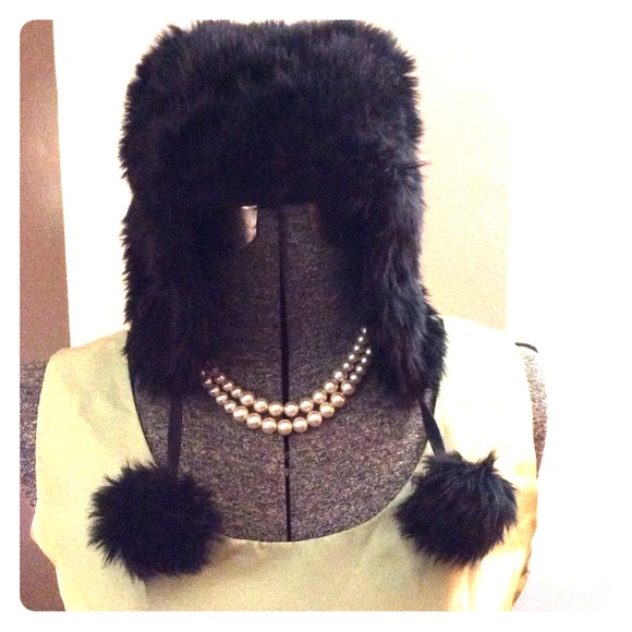 Faux fur Pom Pom hat