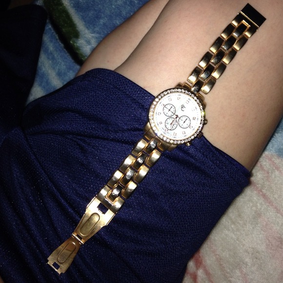 Gold Watch with Diamonds ππ sold - Picture 2 of 2