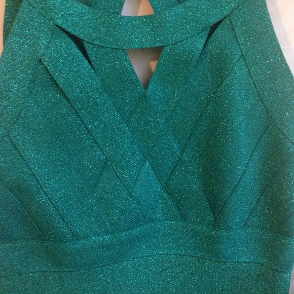 Pretty dress - Picture 3 of 3