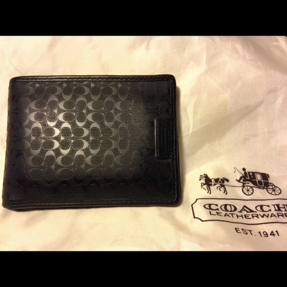 Authentic men's coach wallet