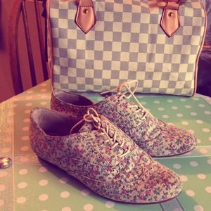 Steve Madden Oxfords