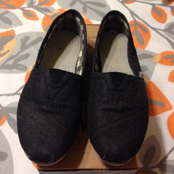 Toms/ ON HOLD 😘😘😘😘