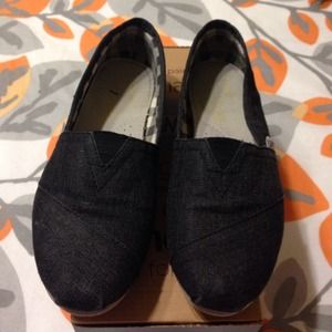 Toms/ ON HOLD 😘😘😘😘