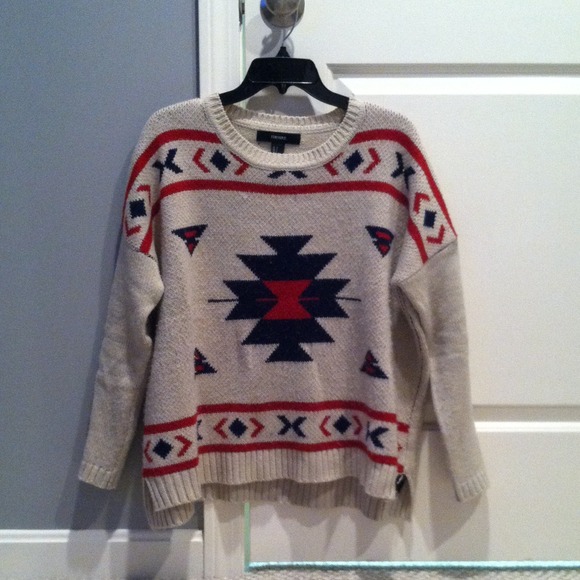 Forever 21 Sweaters - Aztec print sweater