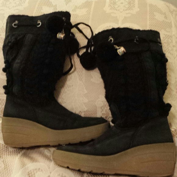 JUICY COUTURE Suede Sweater sz 8 boots