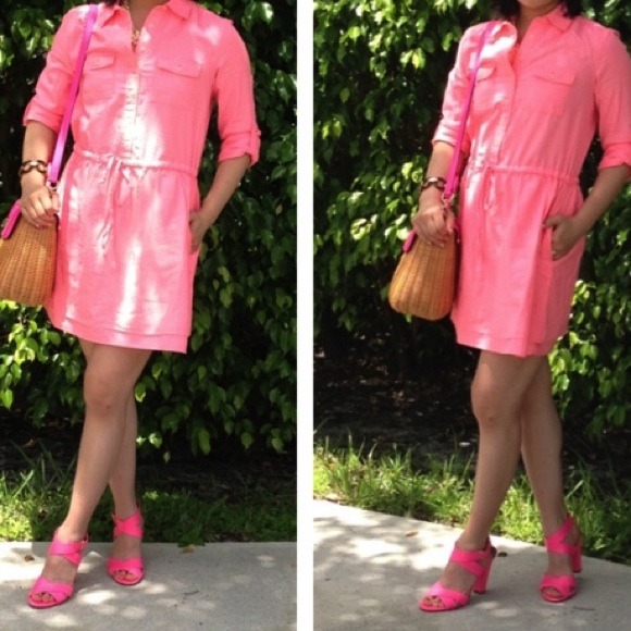 💗 HP 💗 GAP hot pink chambray tie waist dress