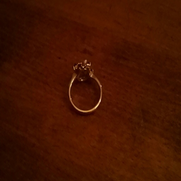 18k gold ring - Picture 2 of 4