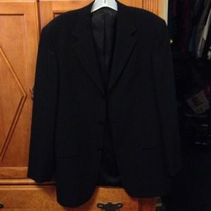 Men's Kenneth Cole jacket/blazer in Black.
