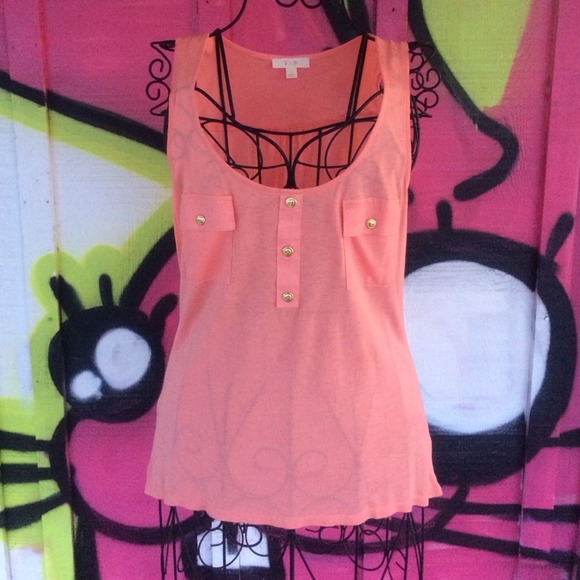 E M Tank - Picture 2 of 4