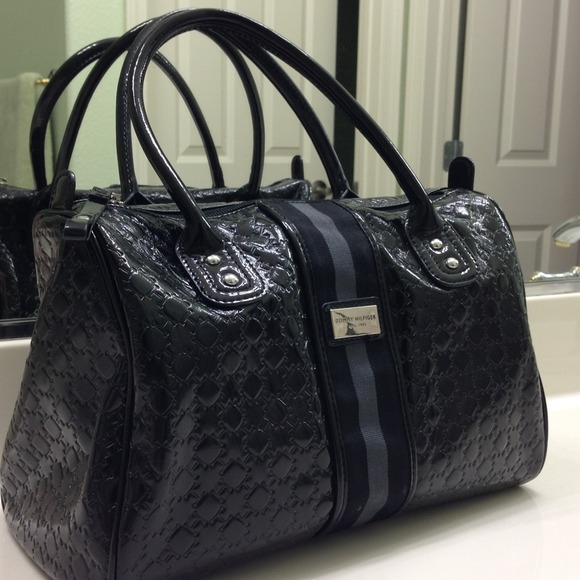 Tommy Hilfiger handbag