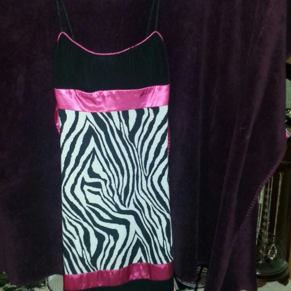 XOXO Small Zebra print and pink dress