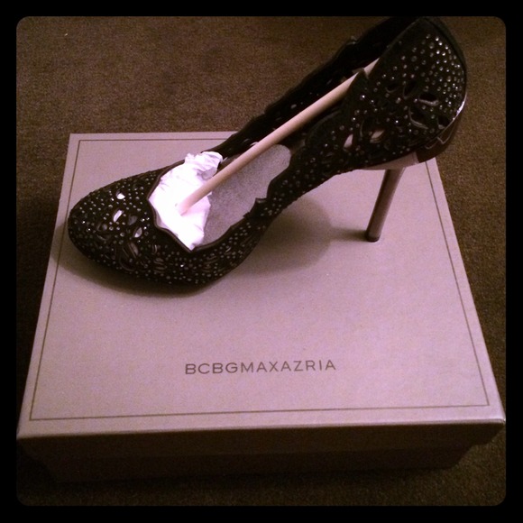 BCBGMAXAZRIA MA-PEACOCK  BLK/ROYAL BLUE SUEDE