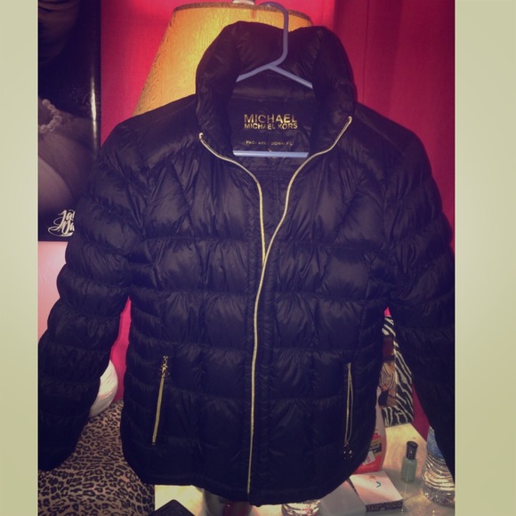 HOLD Michael Kors Jacket. SIZE IS PETITE LARGE!