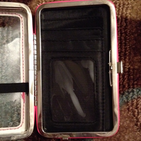 **BUNDLED**Hot pink iPhone 4/4s case/wallet - Picture 3 of 3