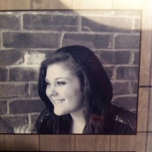 Black knitted hat with sequins