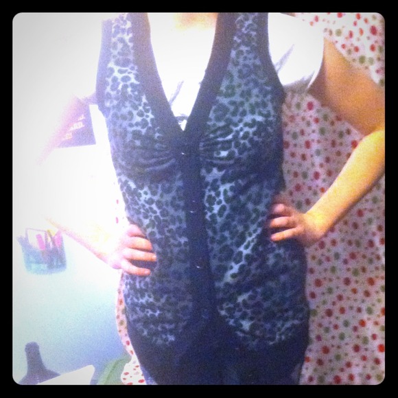 Leopard print vest