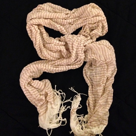 🚫GIFTED🚫 striped scarf