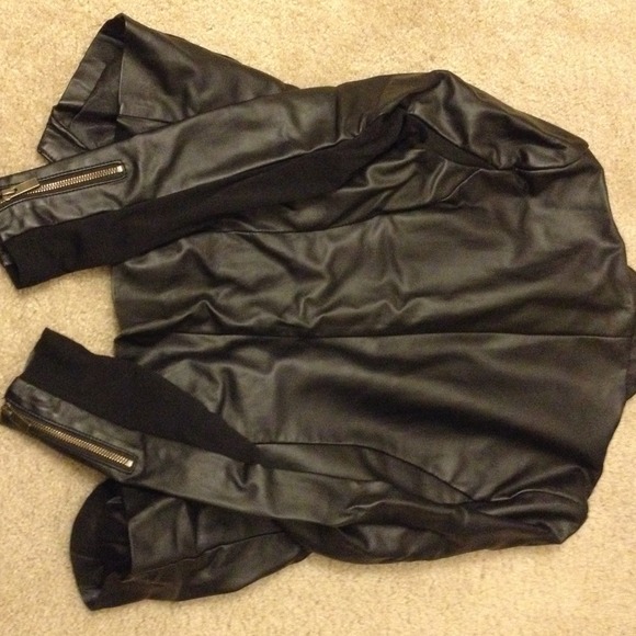 Asymmetrical LEATHERETTE Jacket - Picture 3 of 4