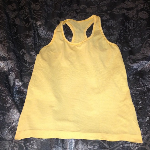 Lululemon run swiftly racer back