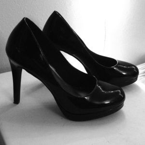 Fiomi black heels 👠