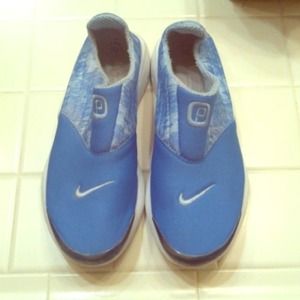 🔴sold elsewhere🔴 Vintage NIKE Air  Presto Chanjo