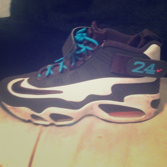 Nike South beach Griffey's