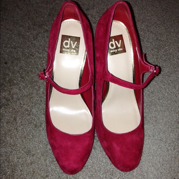 Dolce Vita Shoes - Red Dolce Vita Mary Jane Pumps. Dolce Vita Shoes - Red Dolce Vita Mary Jane Pumps.