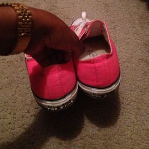 Converse Shoes - Neon Pink Converse Low Tops. Converse Shoes - Neon Pink Converse Low Tops.