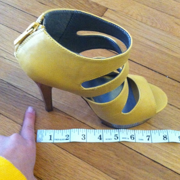 Measurements - Picture 2 of 3