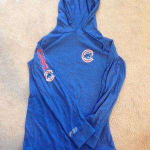 Chicago Cubs long sleeve tee