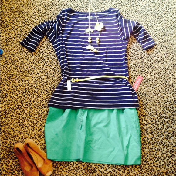 Preppy Merona Kelly Green Mini-Skirt. NWT