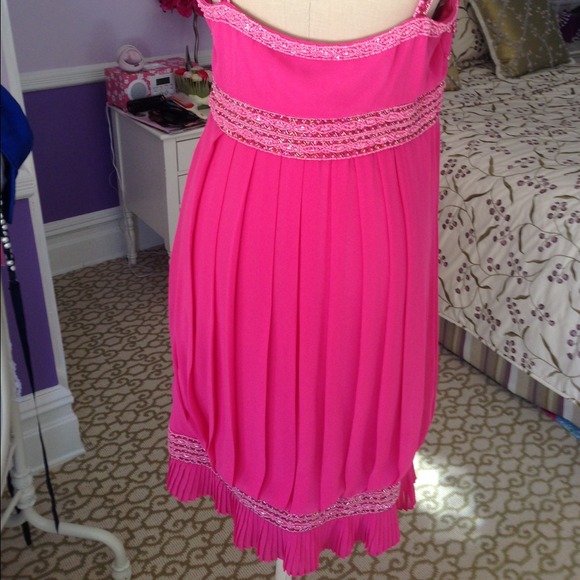 Sue Wong Pleated Dress - Picture 3 of 3