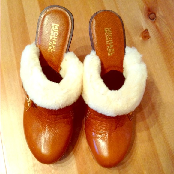 ---SOLD---Michael Kors Fairbanks High Belted Clogs - Picture 1 of 3